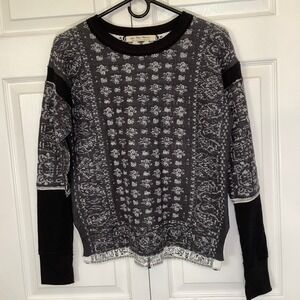 We The Free Sweater Small‎ Black Gray Patterned Long Sleeve Knit Pullover Nordic